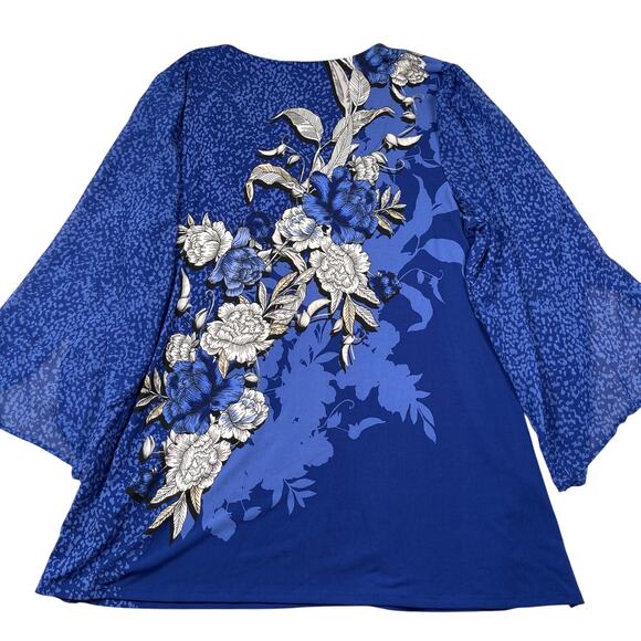 JM Collection Top Women Plus 2X Blue Kona Bloom Floral Rhinestones Sheer Sleeves - Picture 2 of 15
